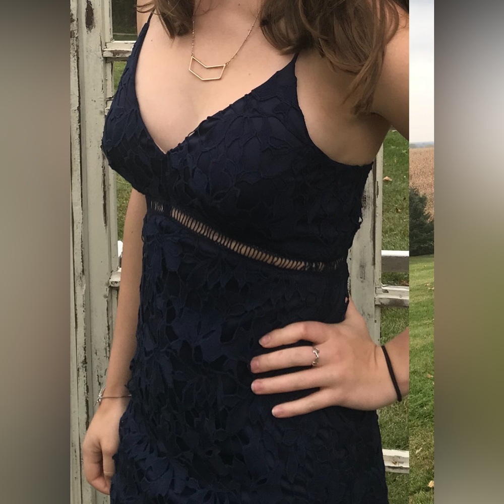 Astr Midnight Blue Lace Dress - Picture 9 of 9